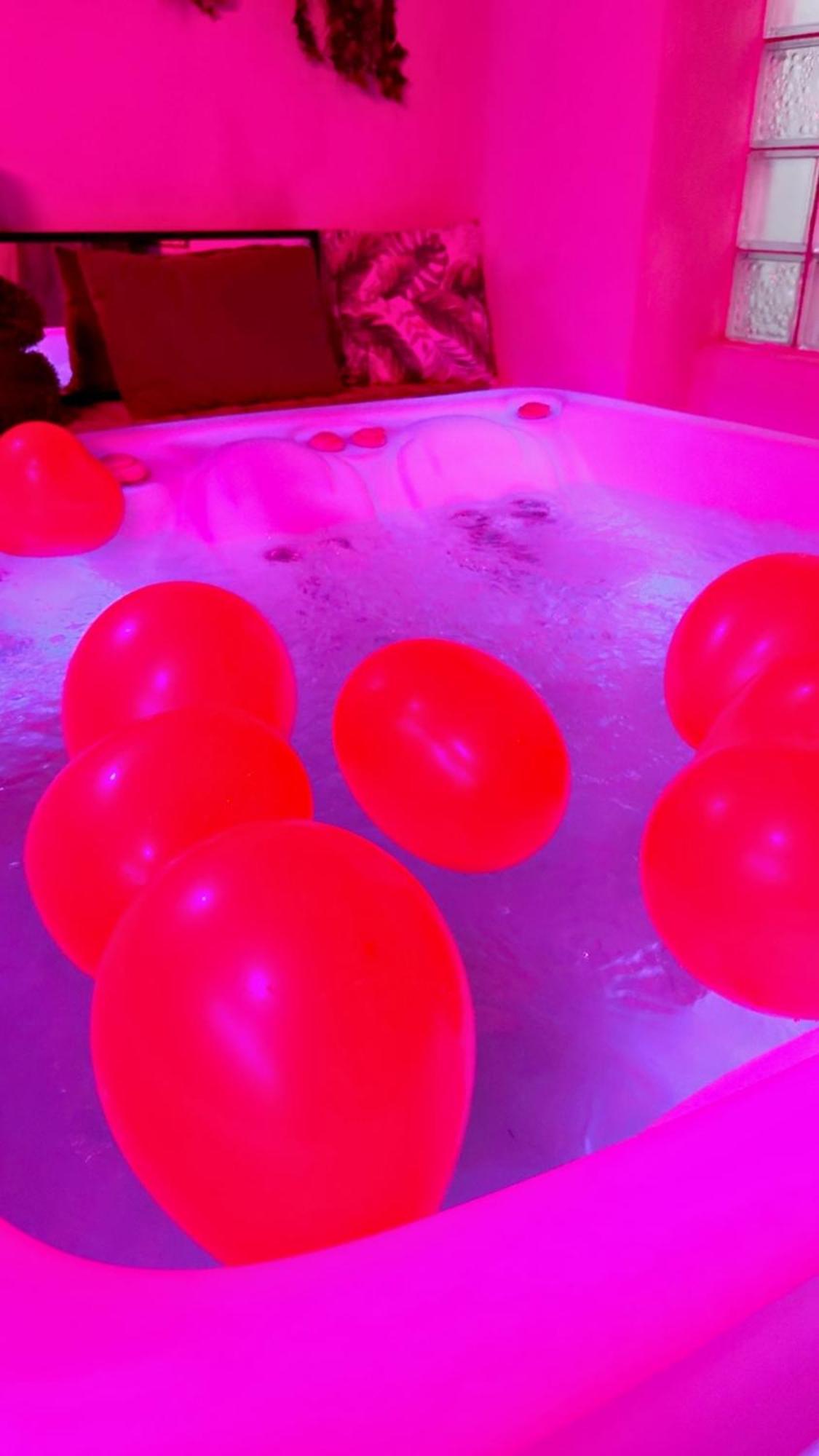 13 Nuances De Grey Jacuzzi Villa Marseille Exteriör bild