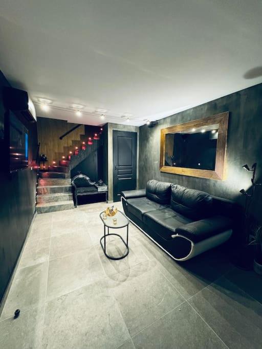 13 Nuances De Grey Jacuzzi Villa Marseille Exteriör bild