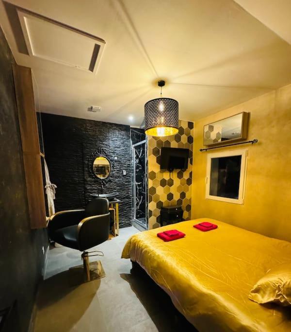 13 Nuances De Grey Jacuzzi Villa Marseille Exteriör bild